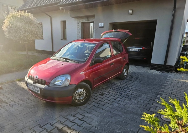 Toyota Yaris cena 7999 przebieg: 129000, rok produkcji 2002 z Korfantów małe 37